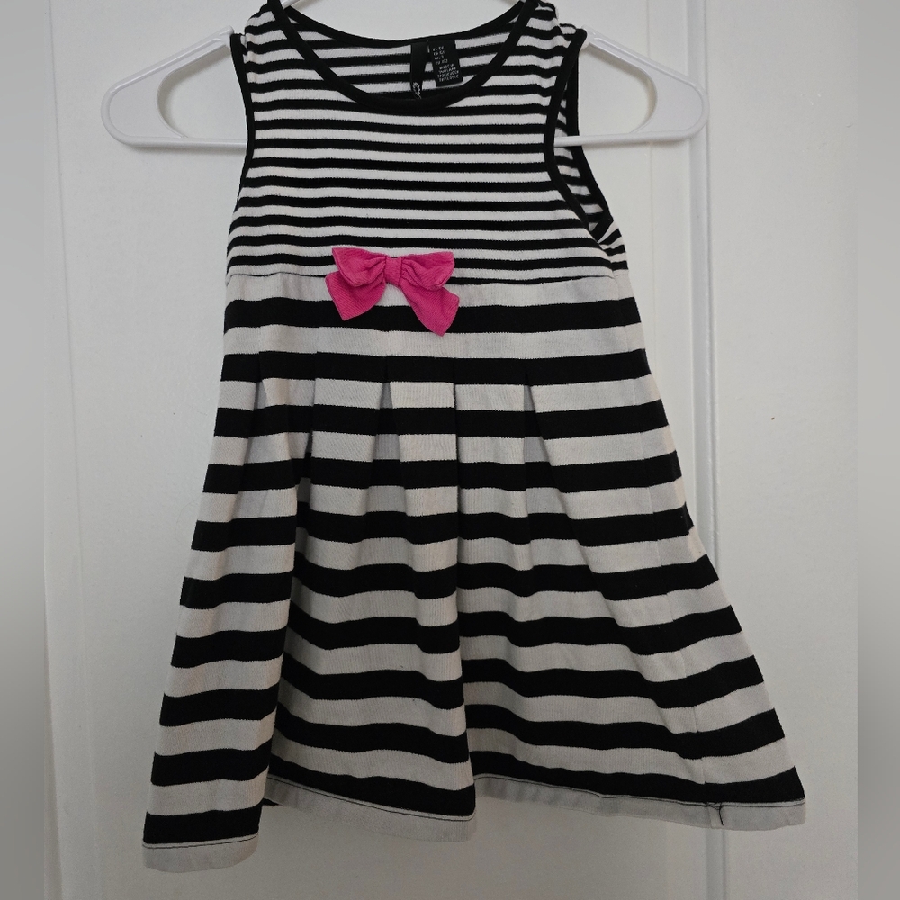 Striped Black and White Kids Dress with Pink Bow Size 6